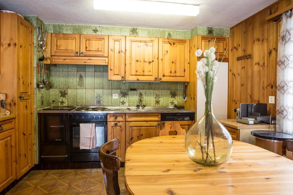 Photo of Kitchen in Mayens-de-Riddes