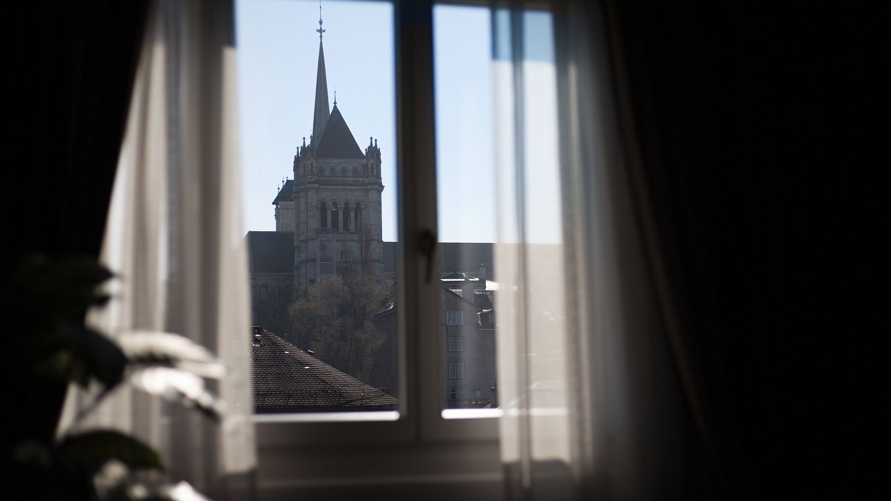 Photo of Bedroom in Geneva Old Town
