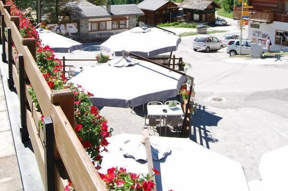 Photo of Patio Balcony in Arolla