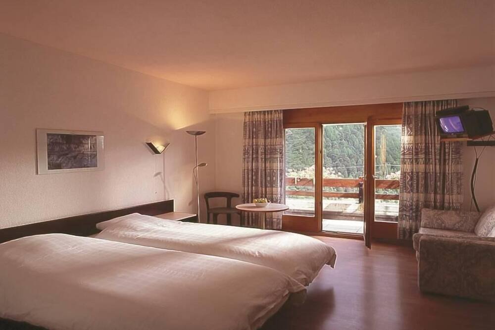 Photo of Bedroom in Arolla