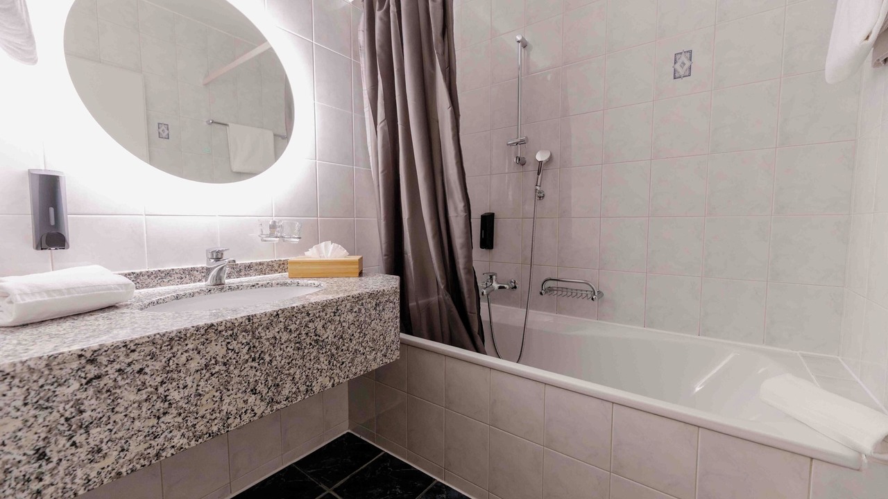 Photo of Bathroom in La Tour-de-Treme