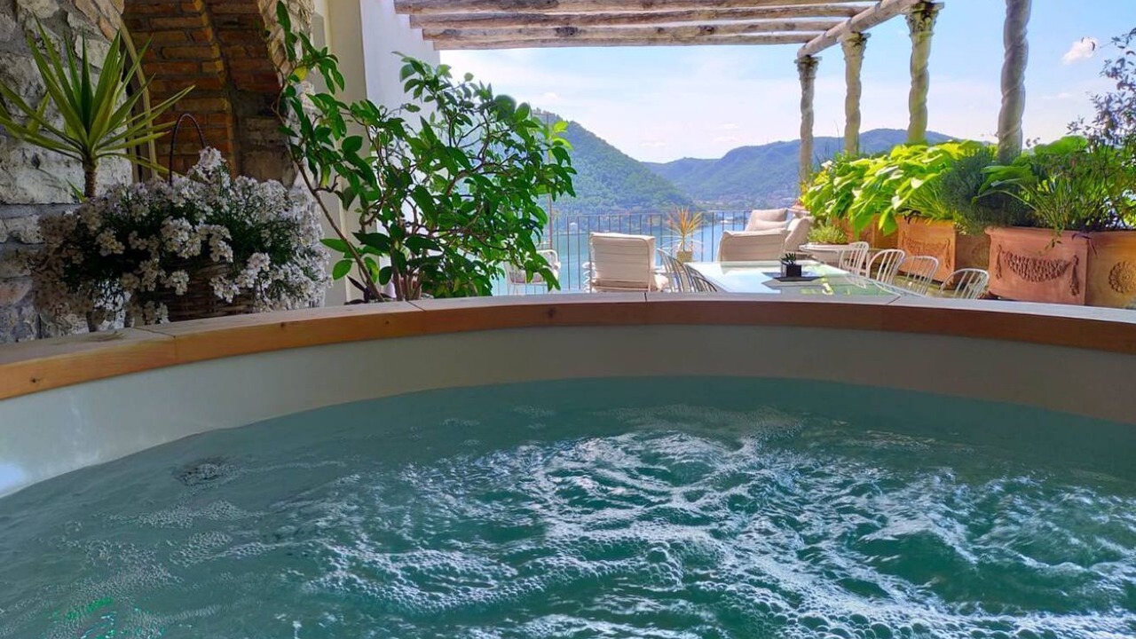 Photo of Patio Balcony in Cernobbio