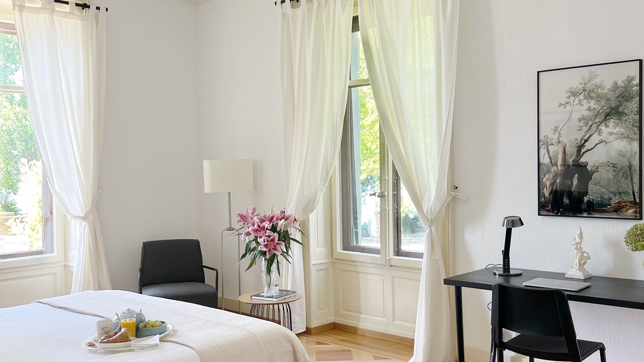 Photo of Bedroom in Montreux City Centre