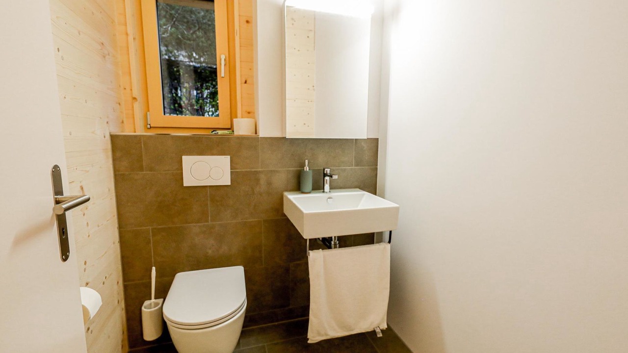 Photo of Bathroom in Zweisimmen