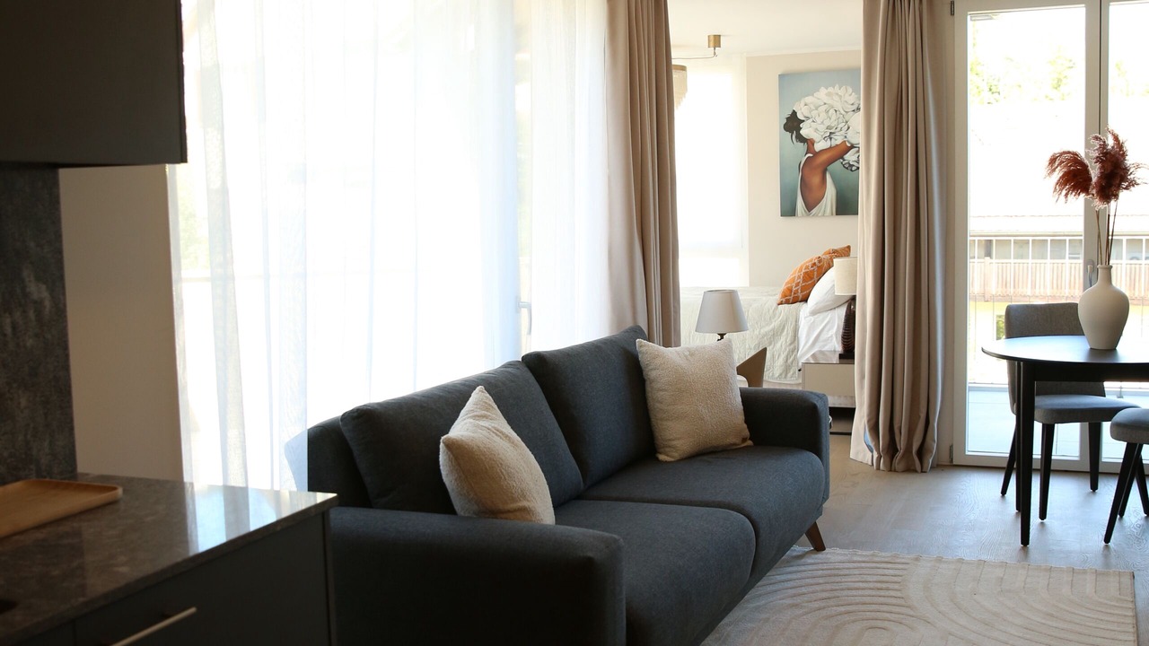 Photo of Livingroom in Center