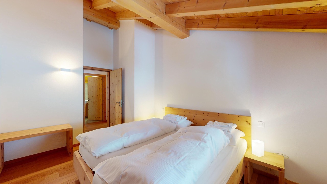 Photo of Bedroom in Madulain