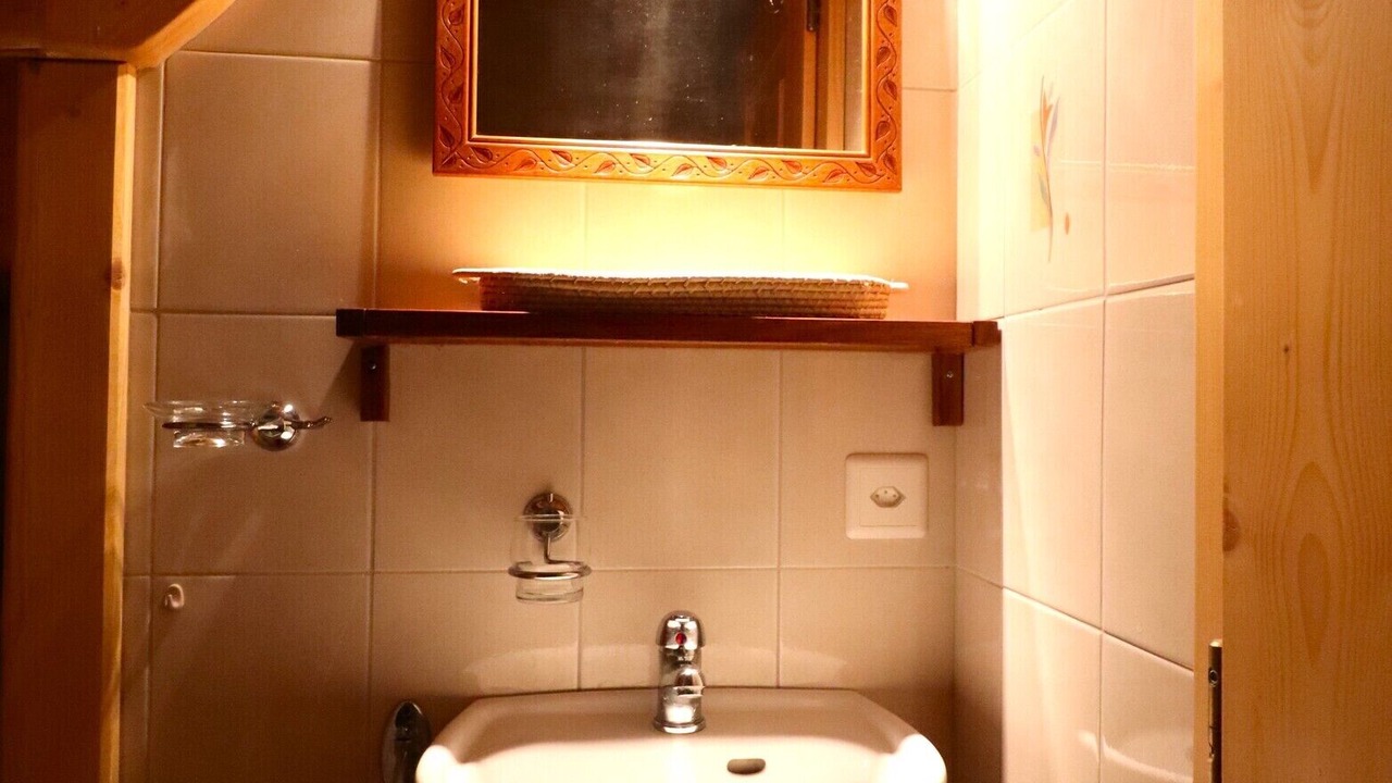 Photo of Bathroom in Ayer