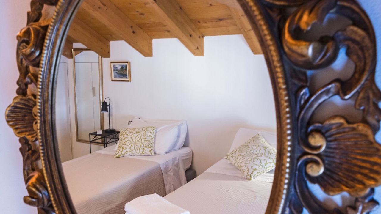 Photo of Bedroom in Lenno