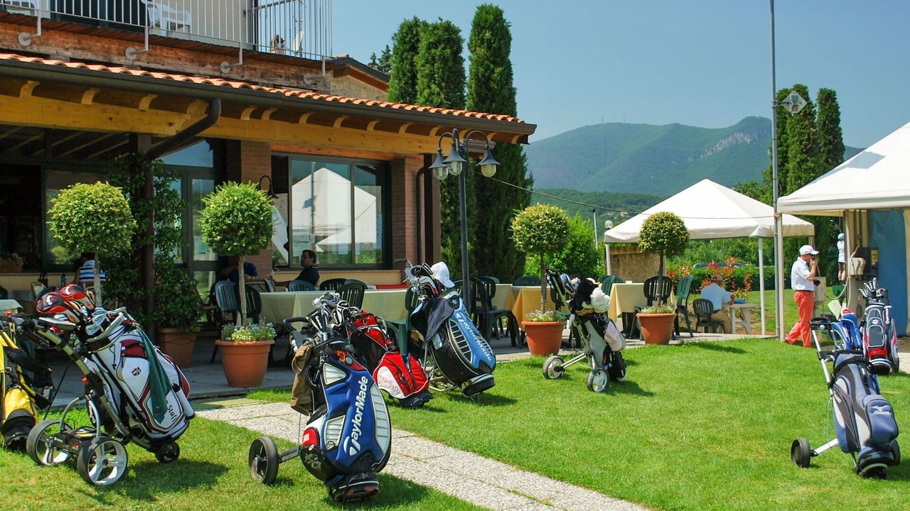 Photo of Others in Cunettone-villa
