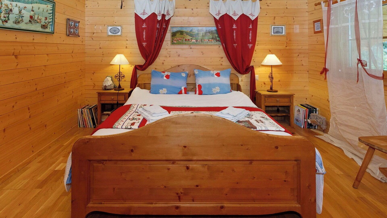 Photo of Bedroom in Ormont-Dessus