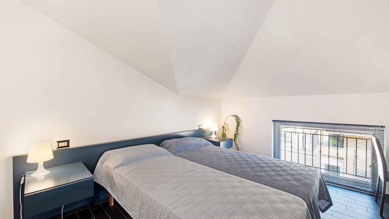 Photo of Bedroom in Colonno