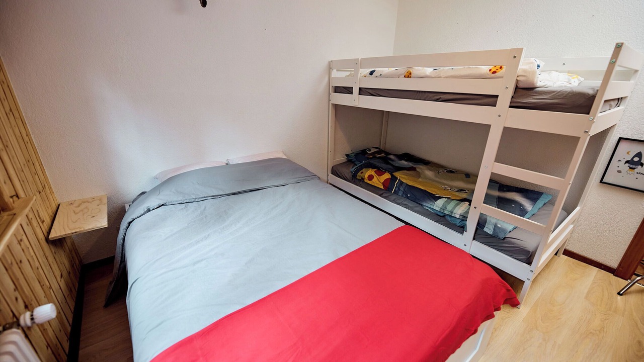 Photo of Bedroom in Vex
