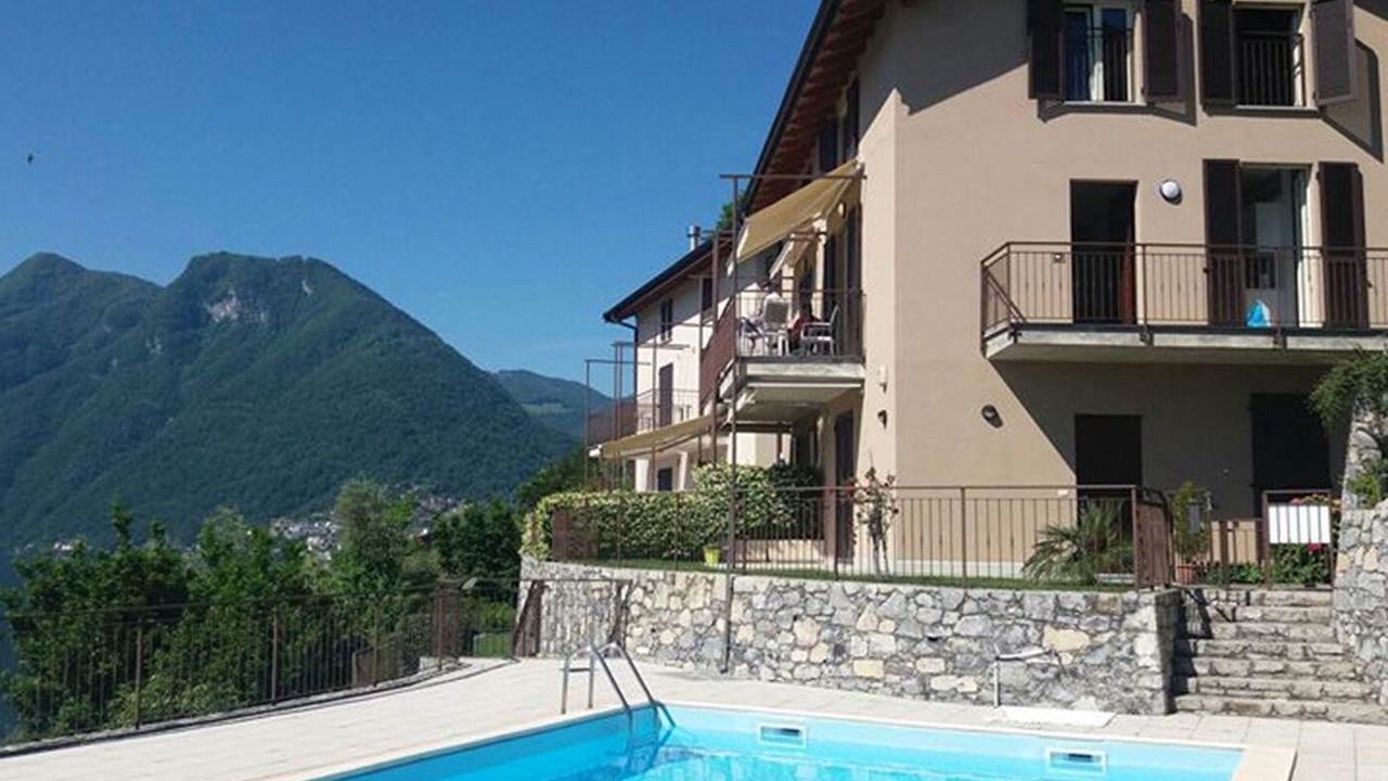 Photo of Outdoor in Colonno