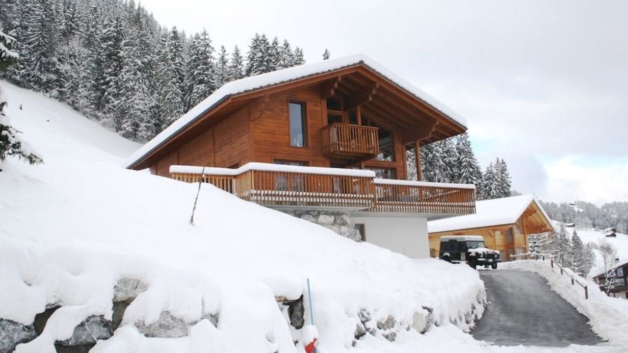 Photo of Others in Zweisimmen