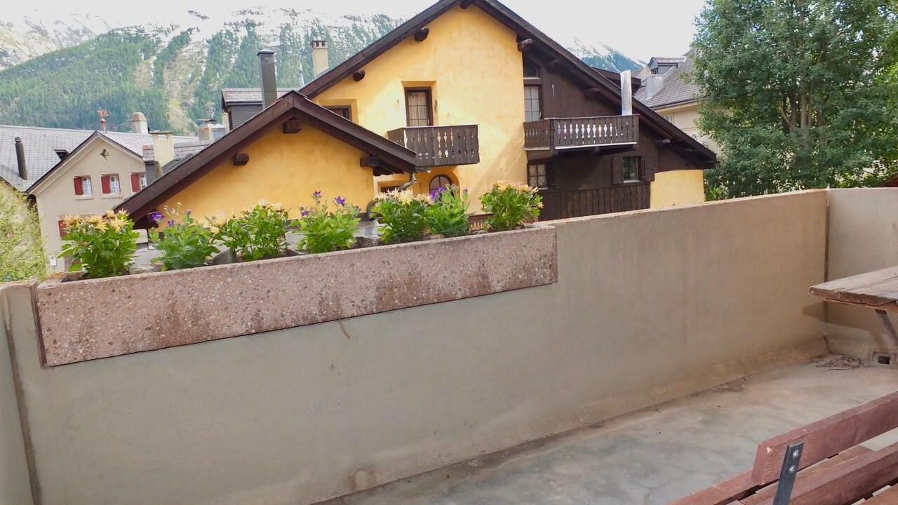 Photo of Outdoor in Samedan