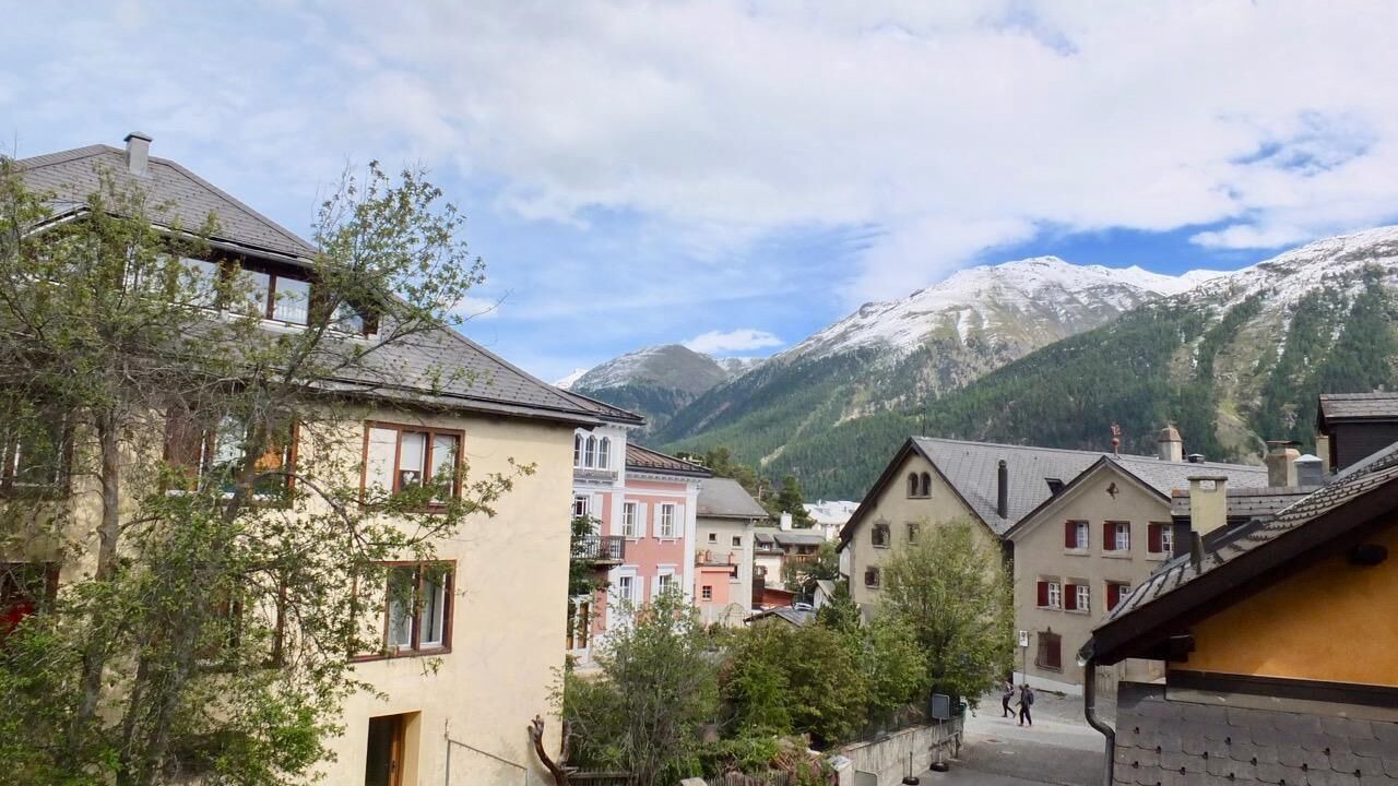 Photo of Outdoor in Samedan