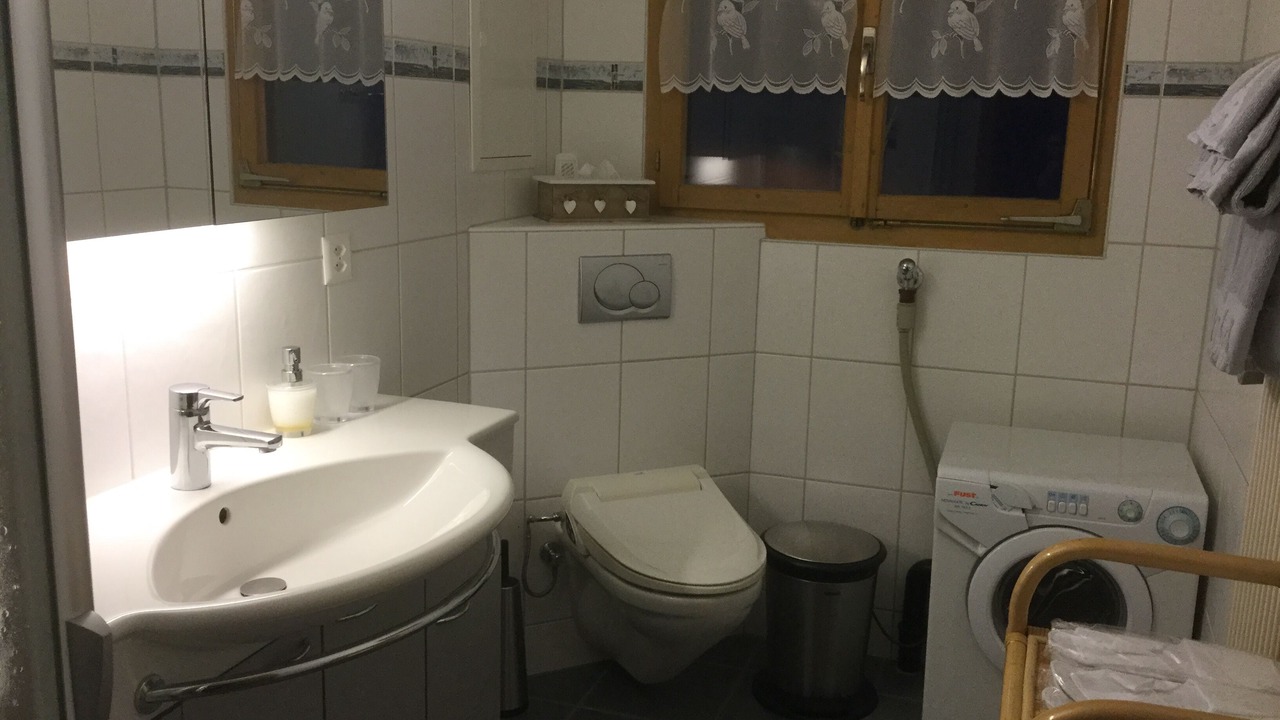 Photo of Bathroom in Saanen