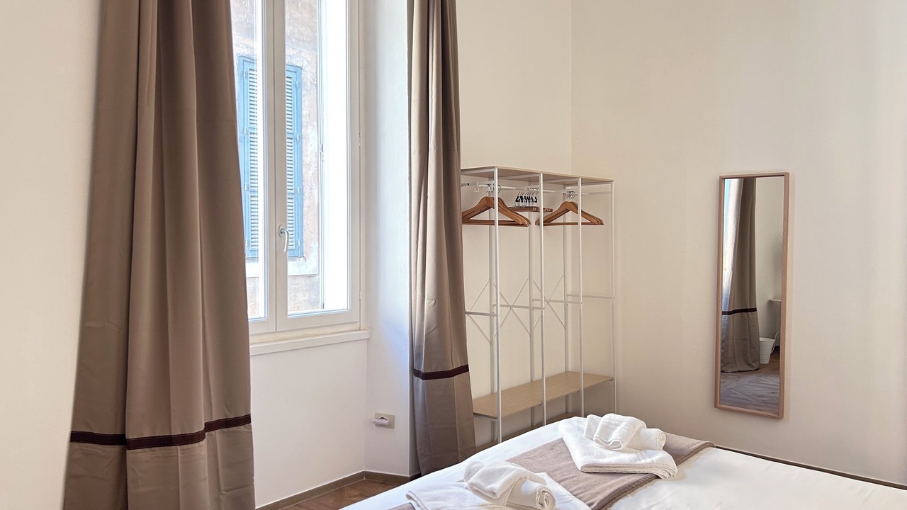 Photo of Bedroom in Rome City Centre