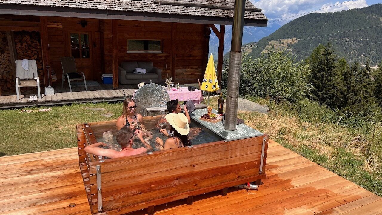 Photo of Patio Balcony in La Tzoumaz