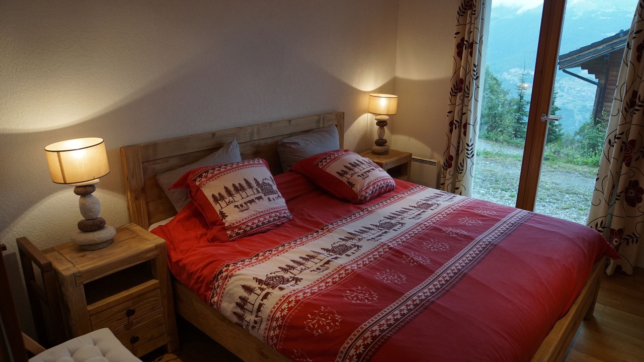 Photo of Bedroom in Vex
