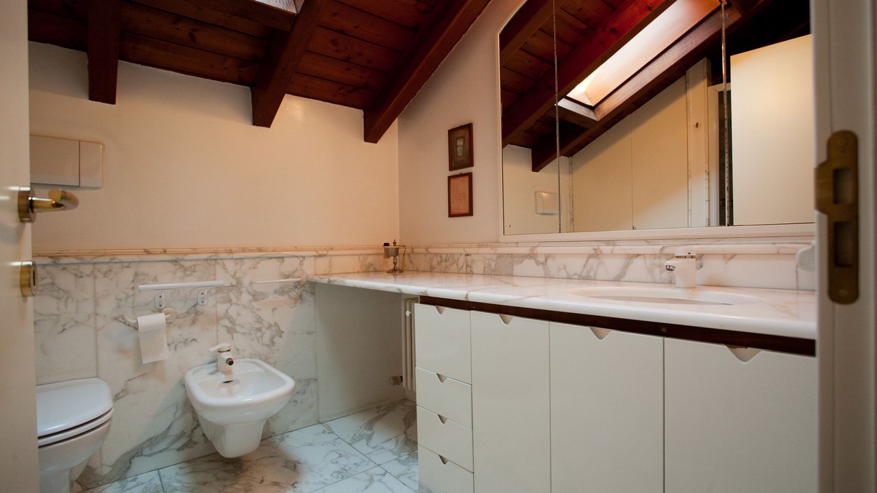 Photo of Bathroom in Lecco