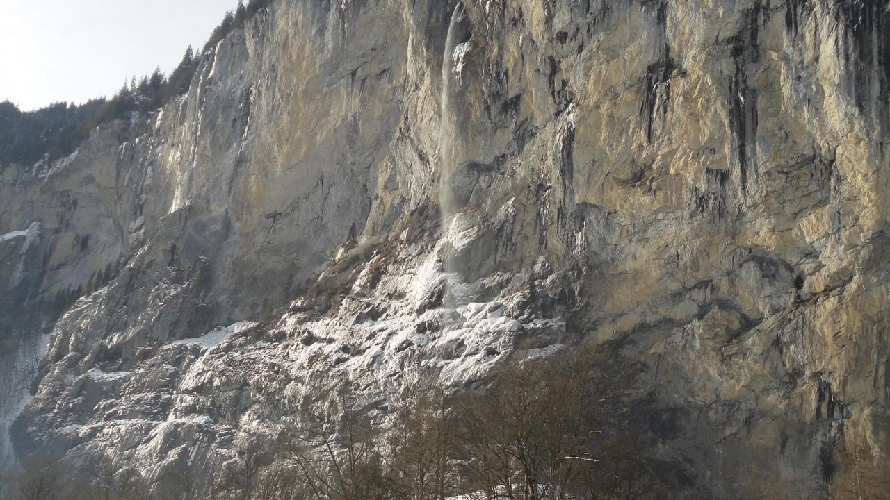 Photo of Patio Balcony in Lauterbrunnen