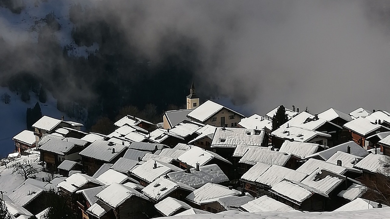Photo of Others in Sarreyer
