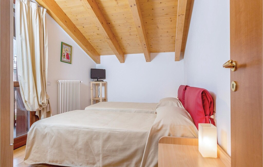 Photo of Bedroom in Carisolo