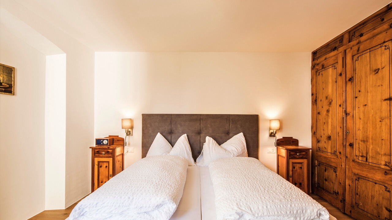Photo of Bedroom in Mustair
