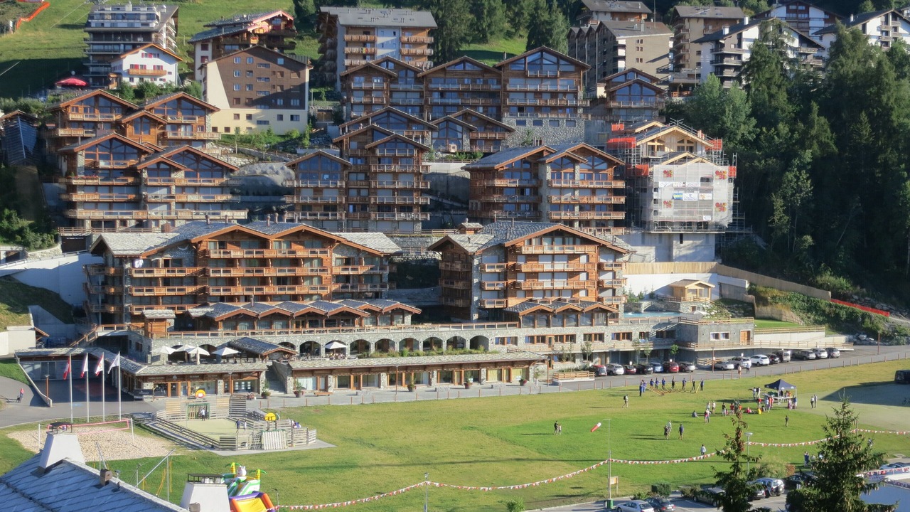 Photo of Outdoor in Saint-Pierre-de-Clages