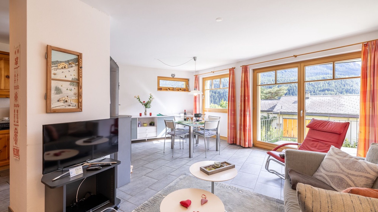 Photo of Livingroom in Engadin Scoul