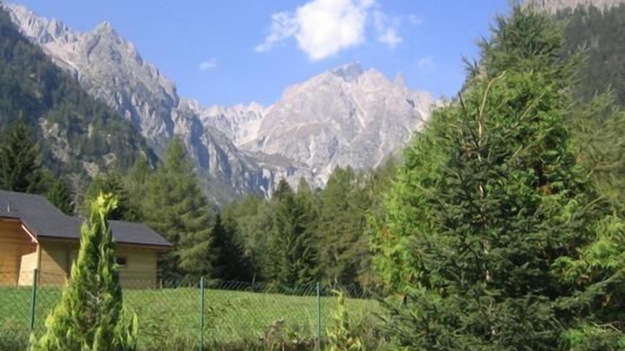 Photo of Others in Saleinaz