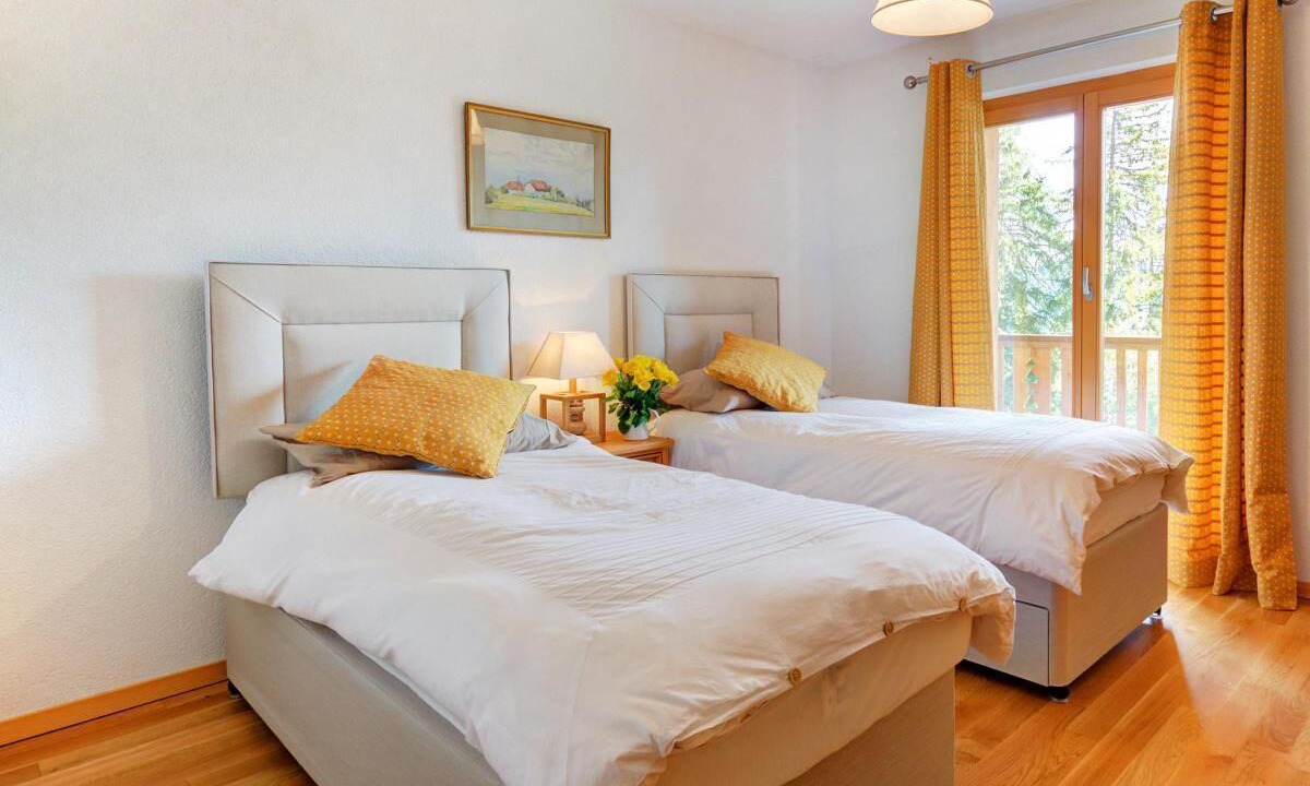 Photo of Bedroom in Vex