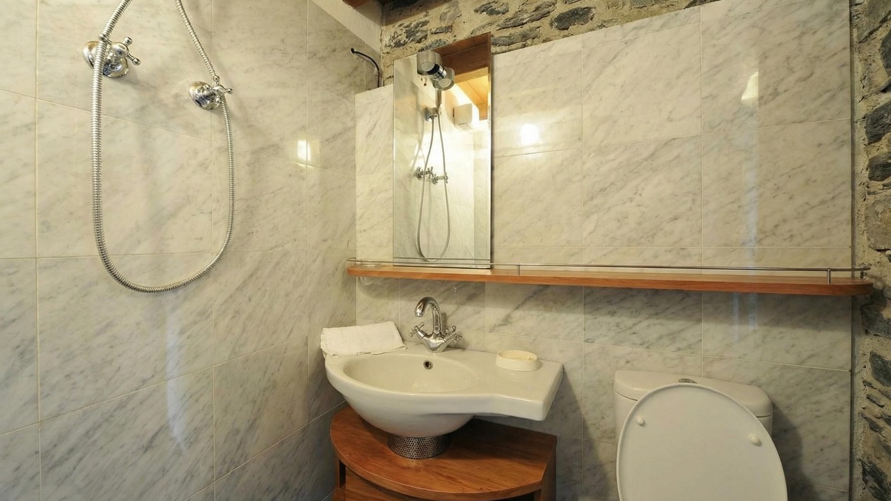 Photo of Bathroom in Varenna