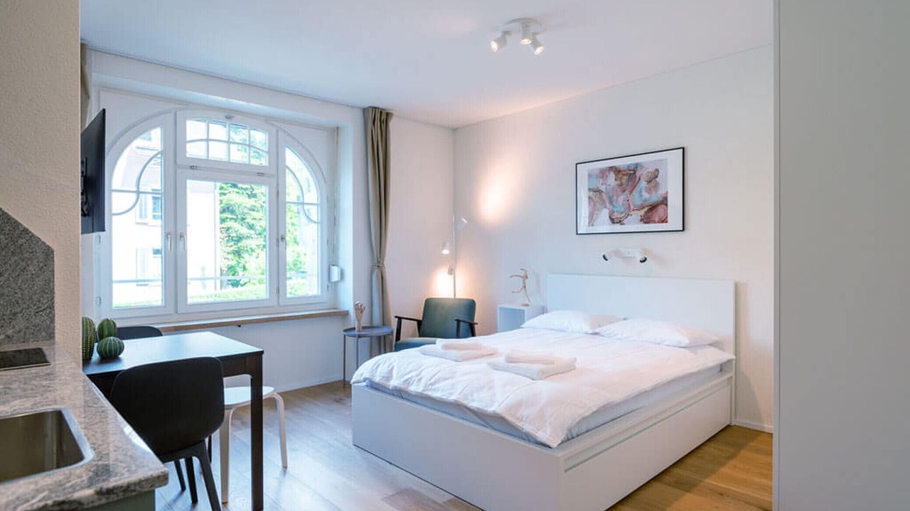 Photo of Bedroom in Hirslanden