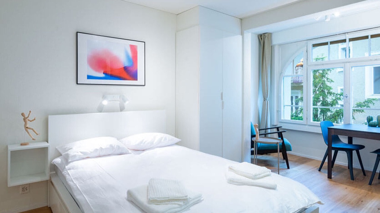 Photo of Bedroom in Hirslanden