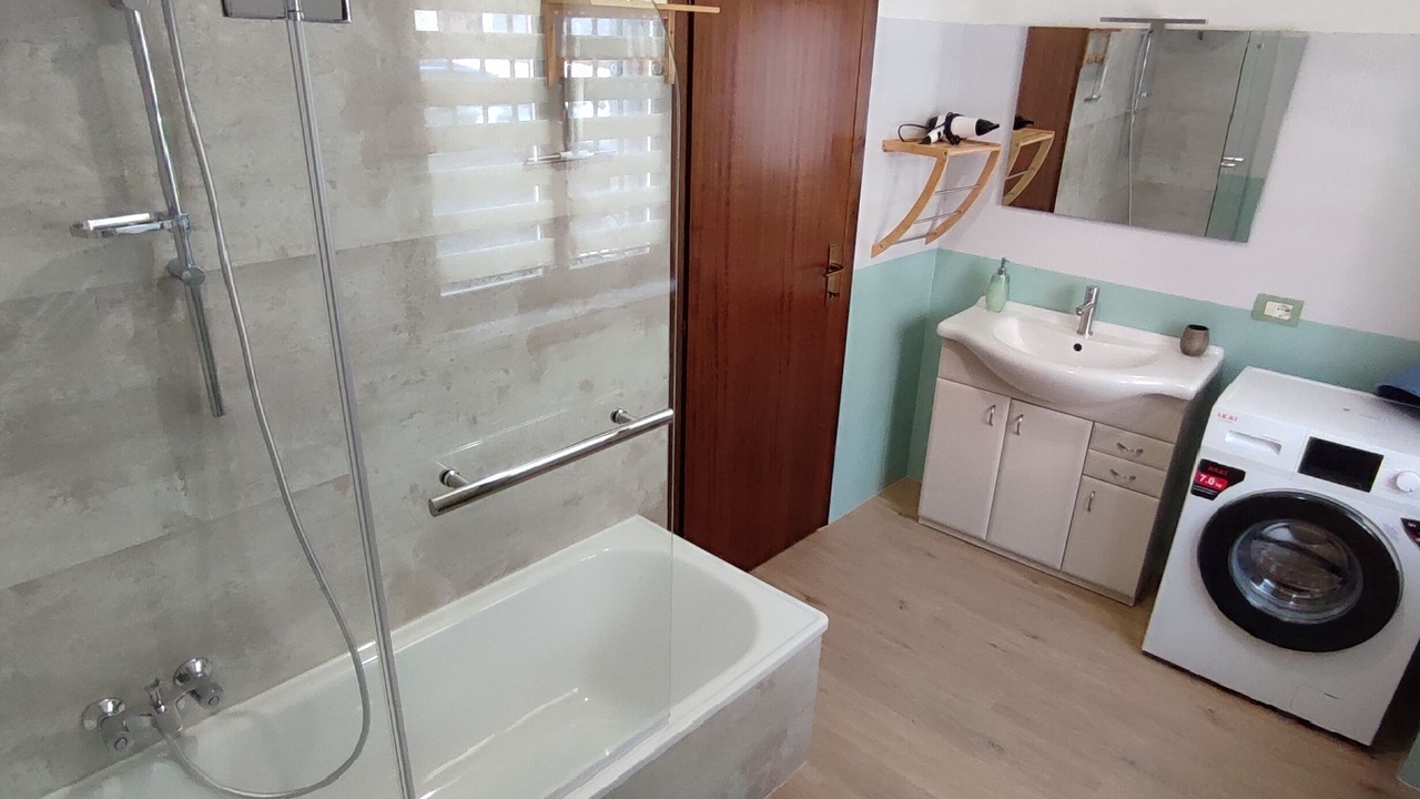 Photo of Bathroom in Molina di Ledro