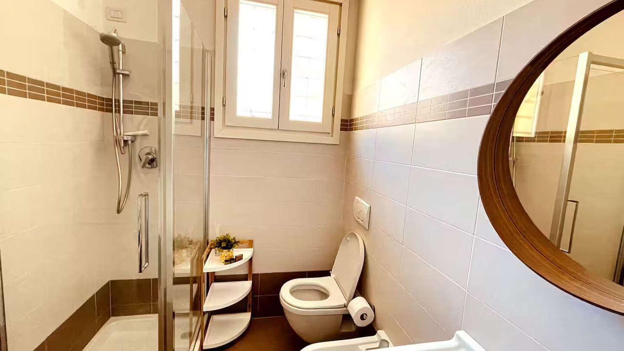 Photo of Bathroom in Tremezzina