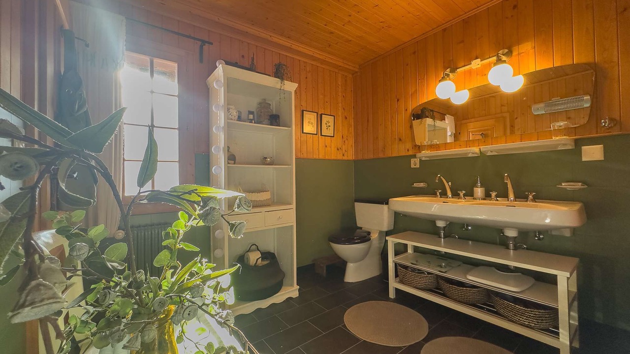 Photo of Bathroom in Liddes