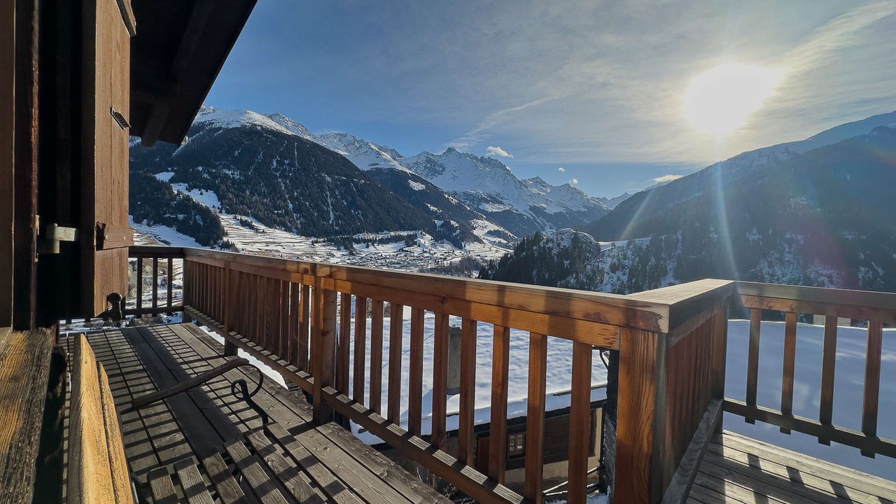 Photo of Patio Balcony in Liddes