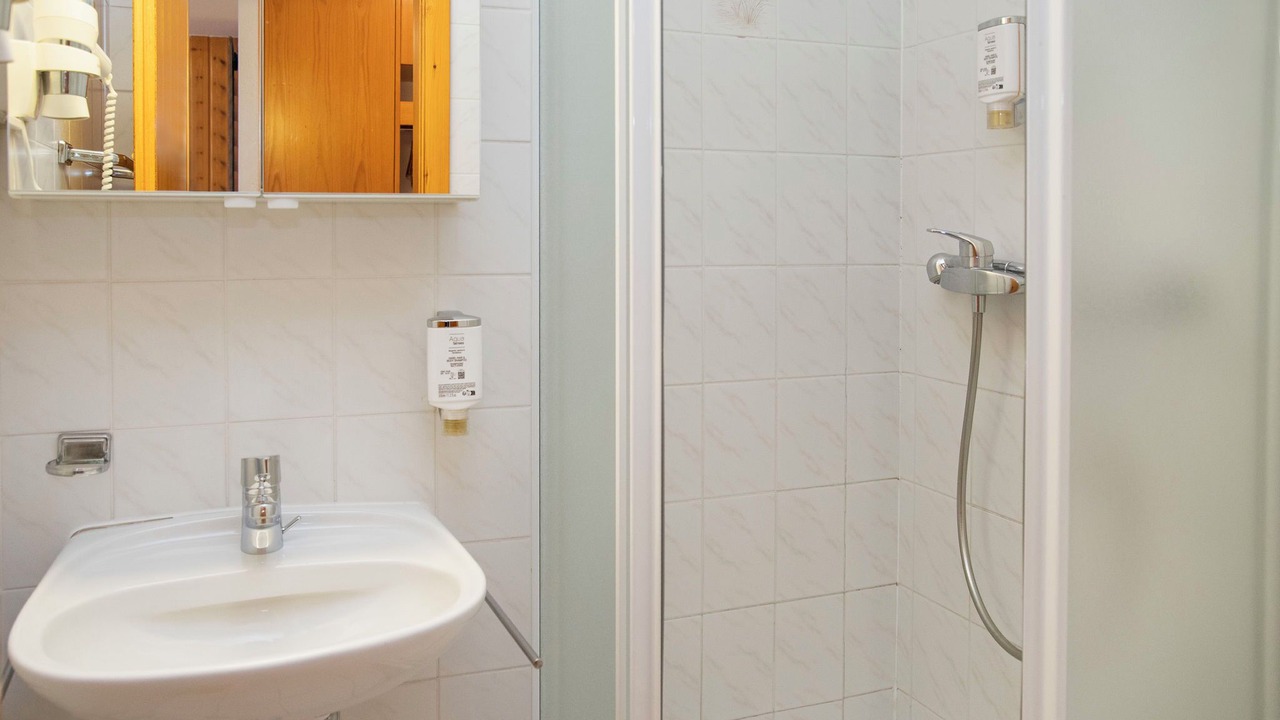 Photo of Bathroom in Ovronnaz
