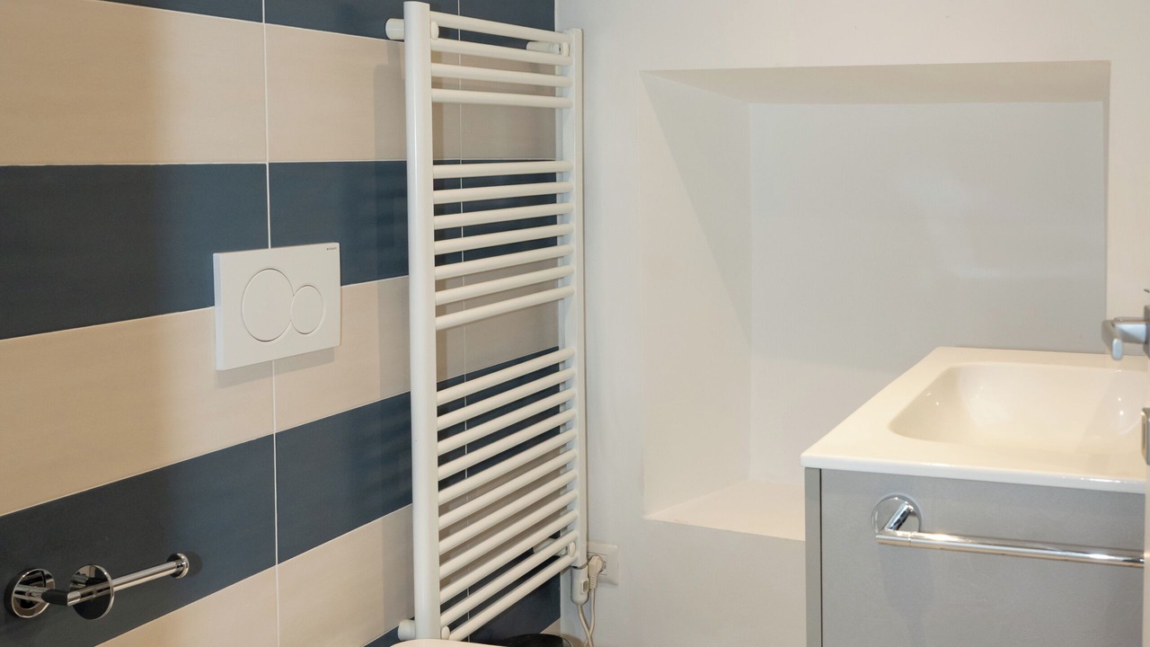 Photo of Bathroom in Lovere Old Town