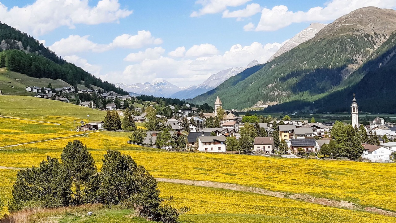 Photo of Others in Samedan