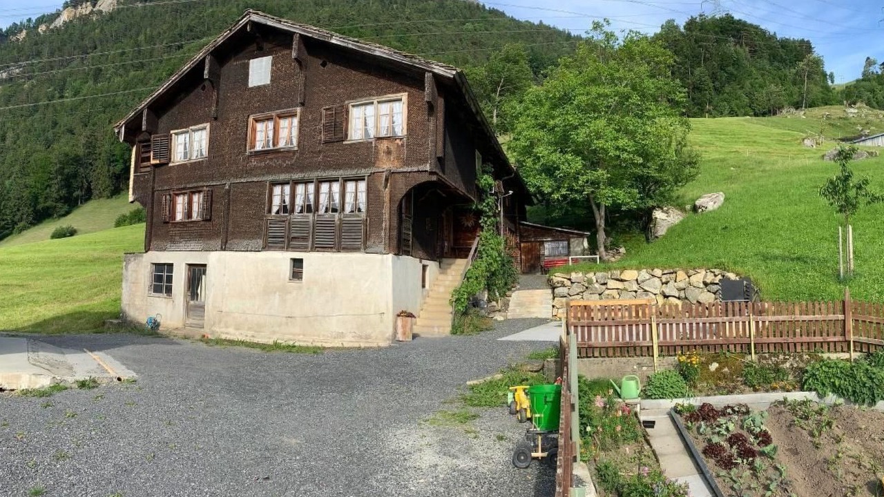 Photo of Outdoor in Sisikon