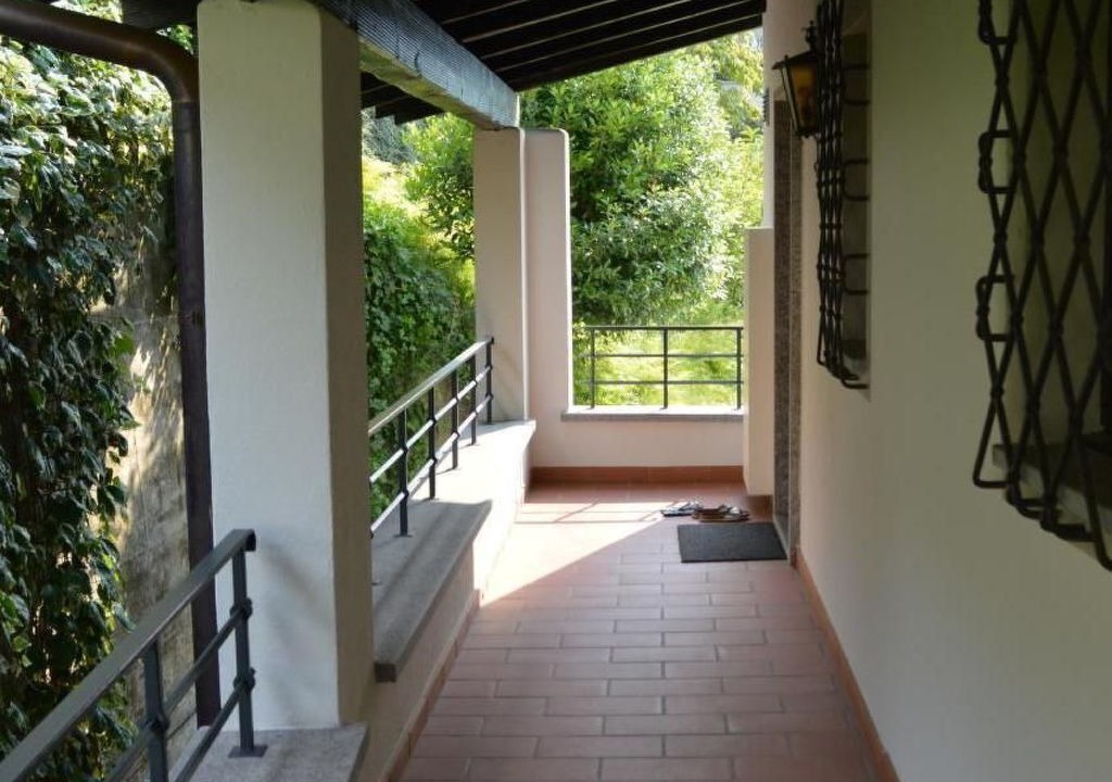 Photo of Outdoor in Vira