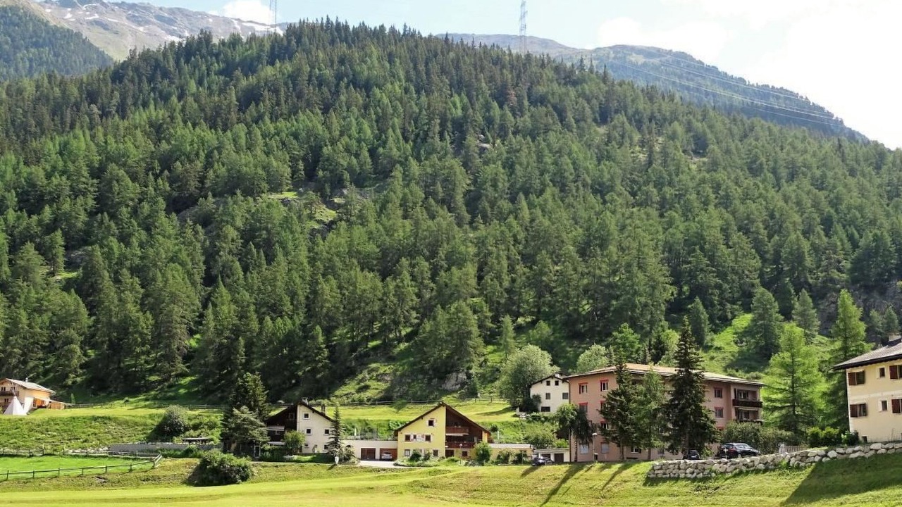 Photo of Others in Zernez