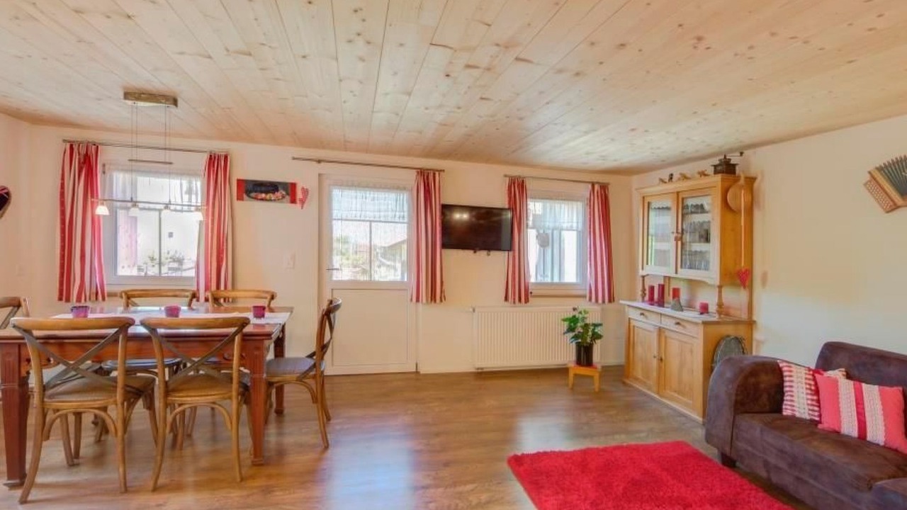 Photo of Livingroom in Schlatt-Haslen
