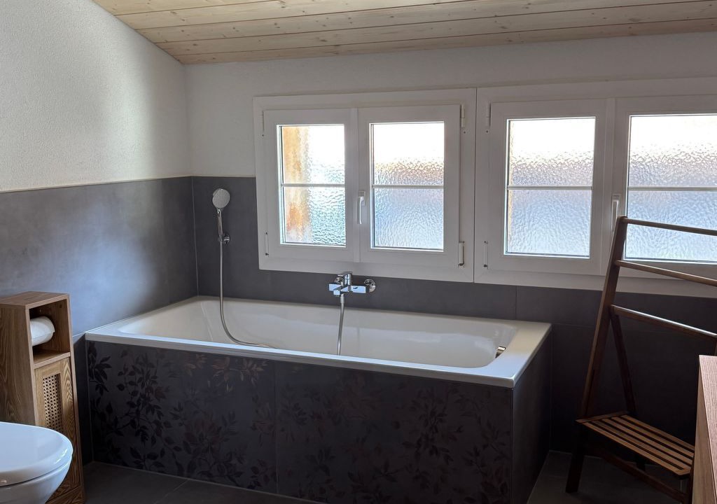 Photo of Bathroom in Gadmen