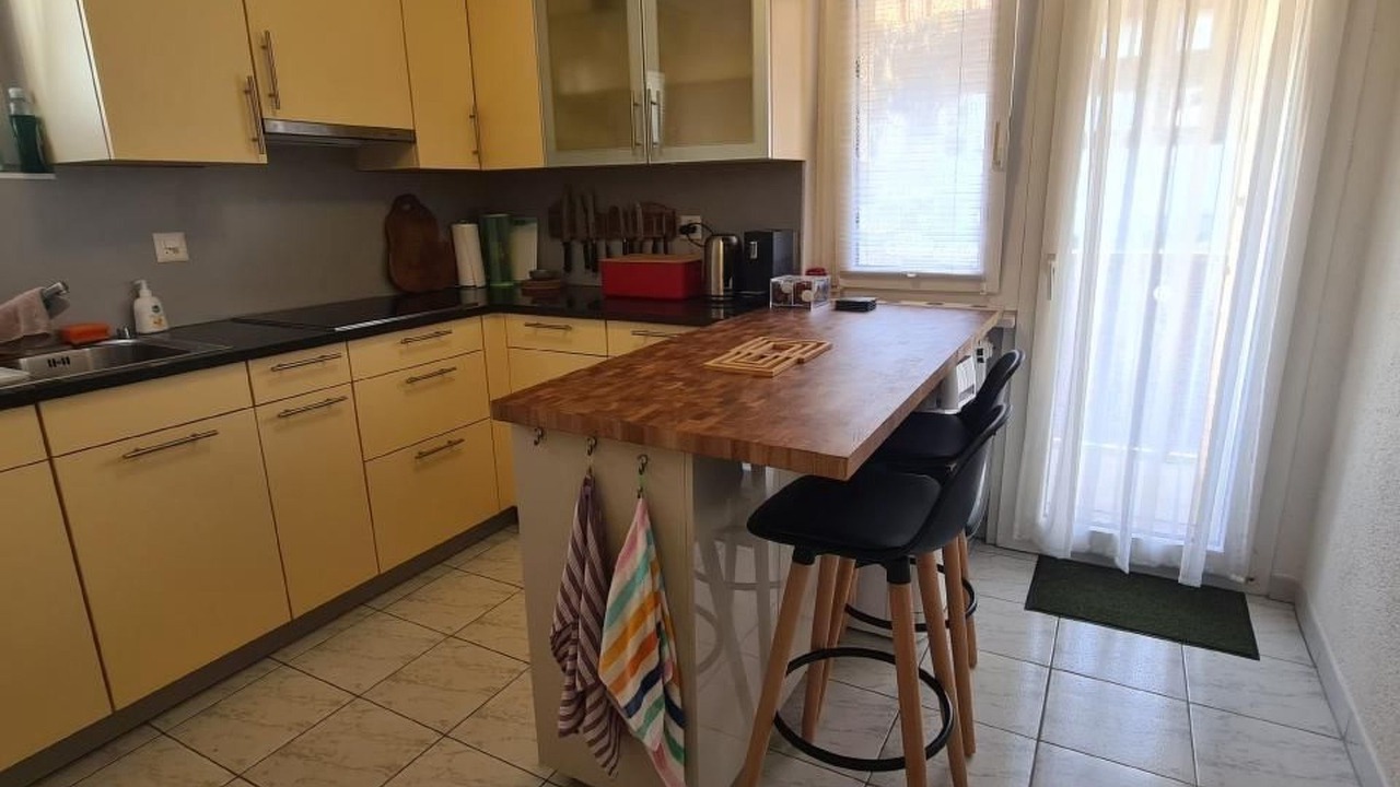 Photo of Kitchen in Lax
