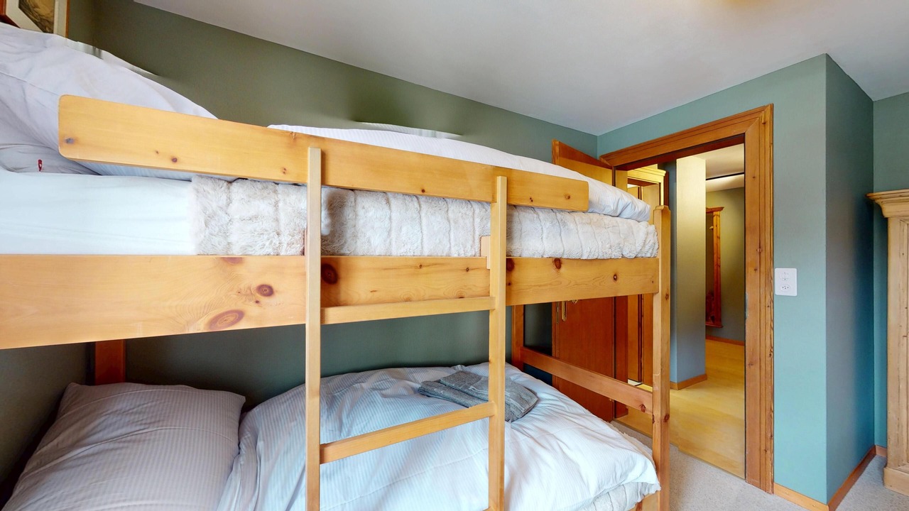 Photo of Bedroom in Champfer